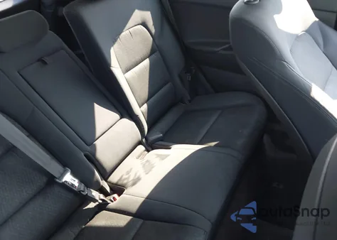 2016 Hyundai Tucson Sport z USA, uszkodzony, nr VIN KM8J33A28GU050317